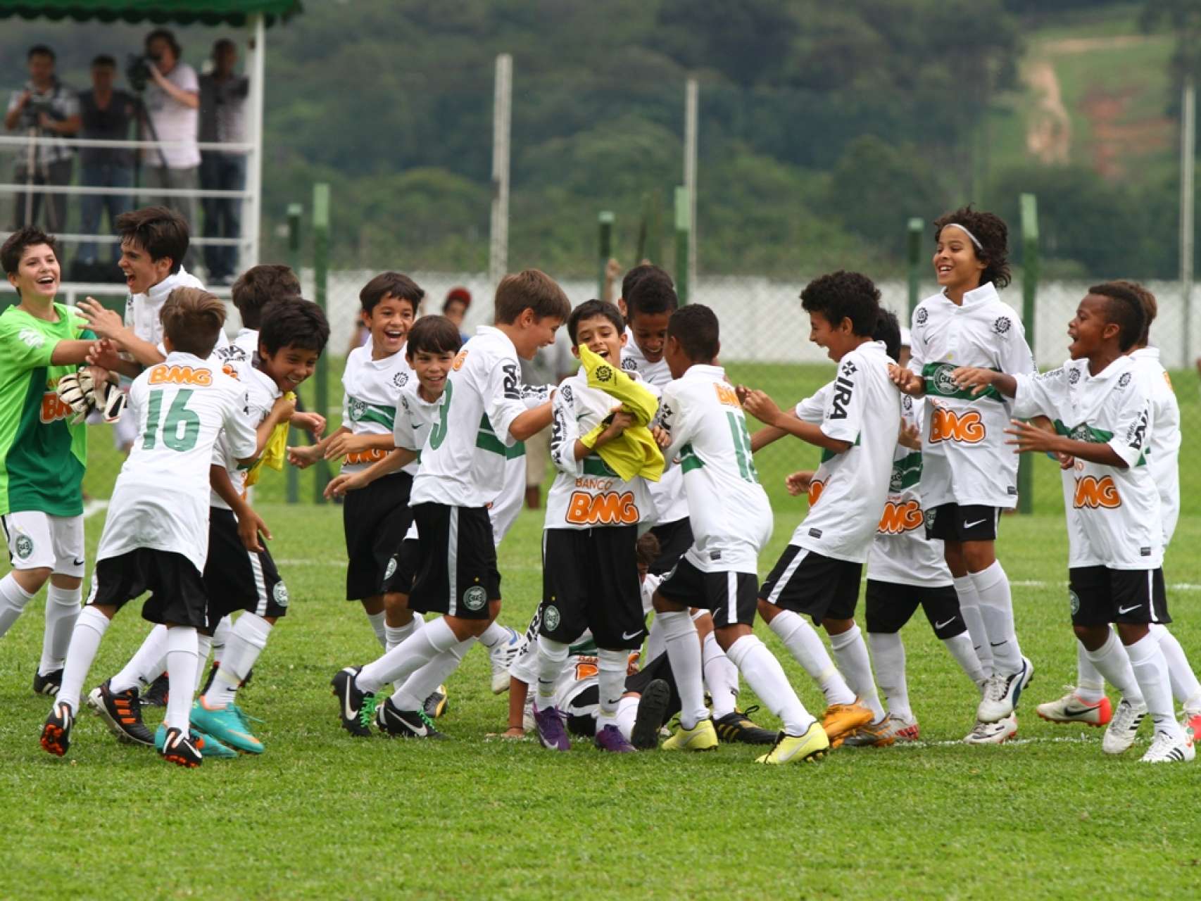 Retrospectiva: Categorias de Base