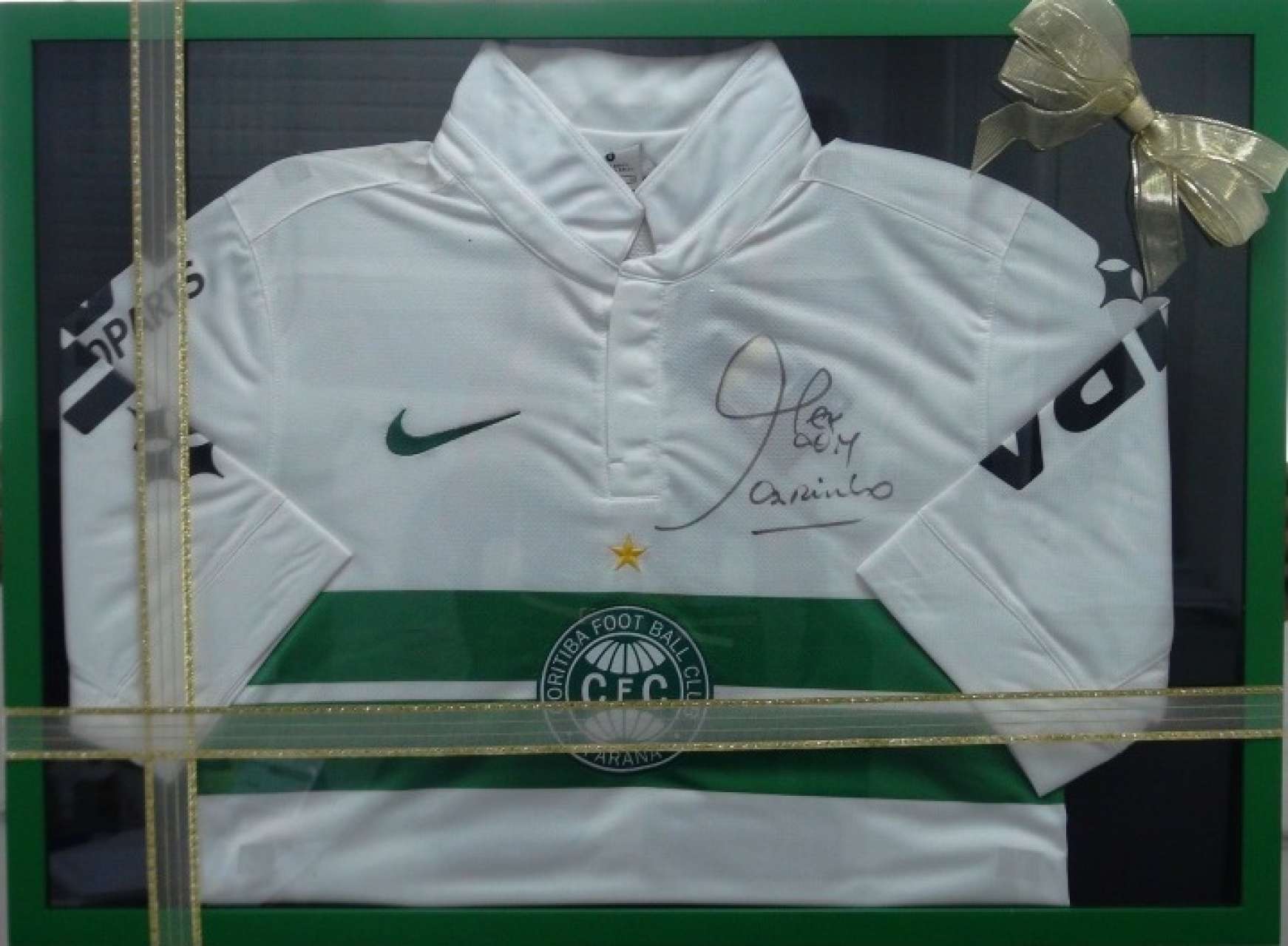 Coritiba Store sorteia camisa de Alex