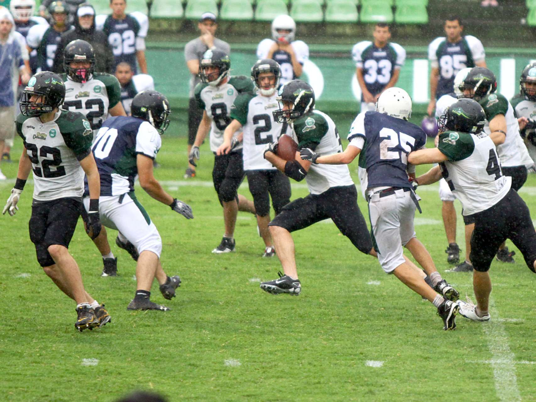 Fotos: Coritiba Crocodiles 33x00 Sele��o Paranaense