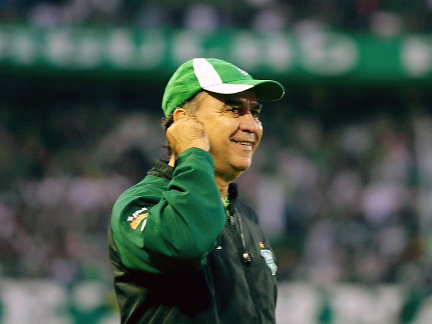 D�nis fez parte da campanha campe� do Oeste