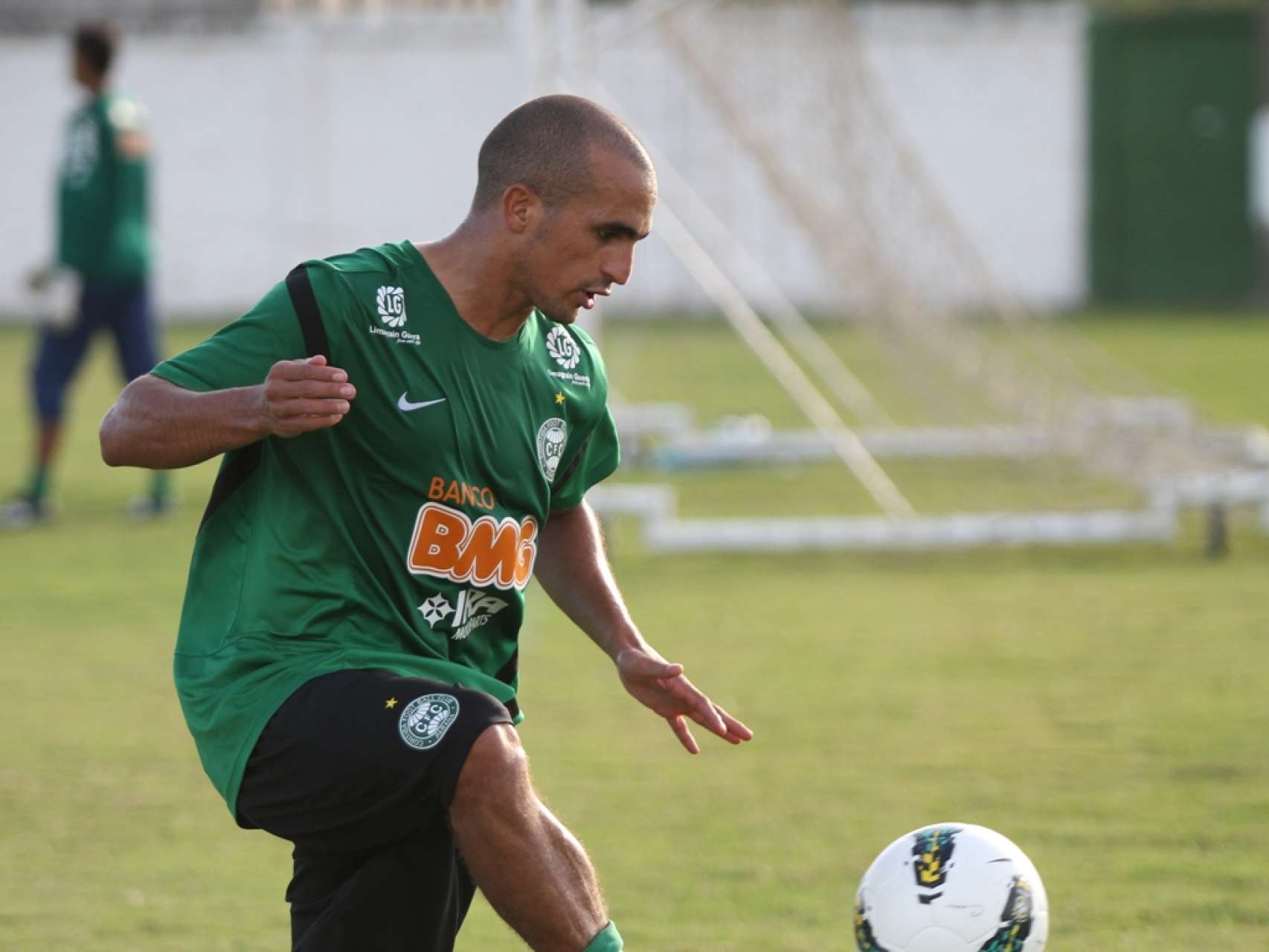 Gil quer equipe se esfor�ando ao m�ximo