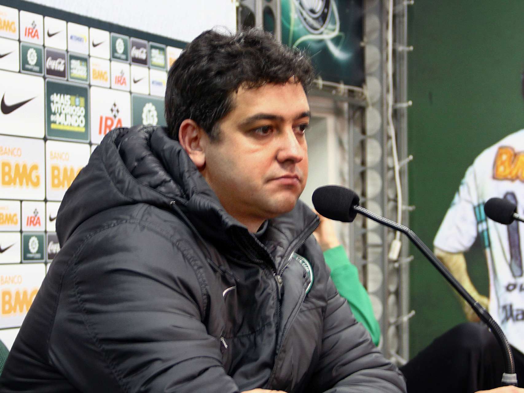 Um jogo at�pico