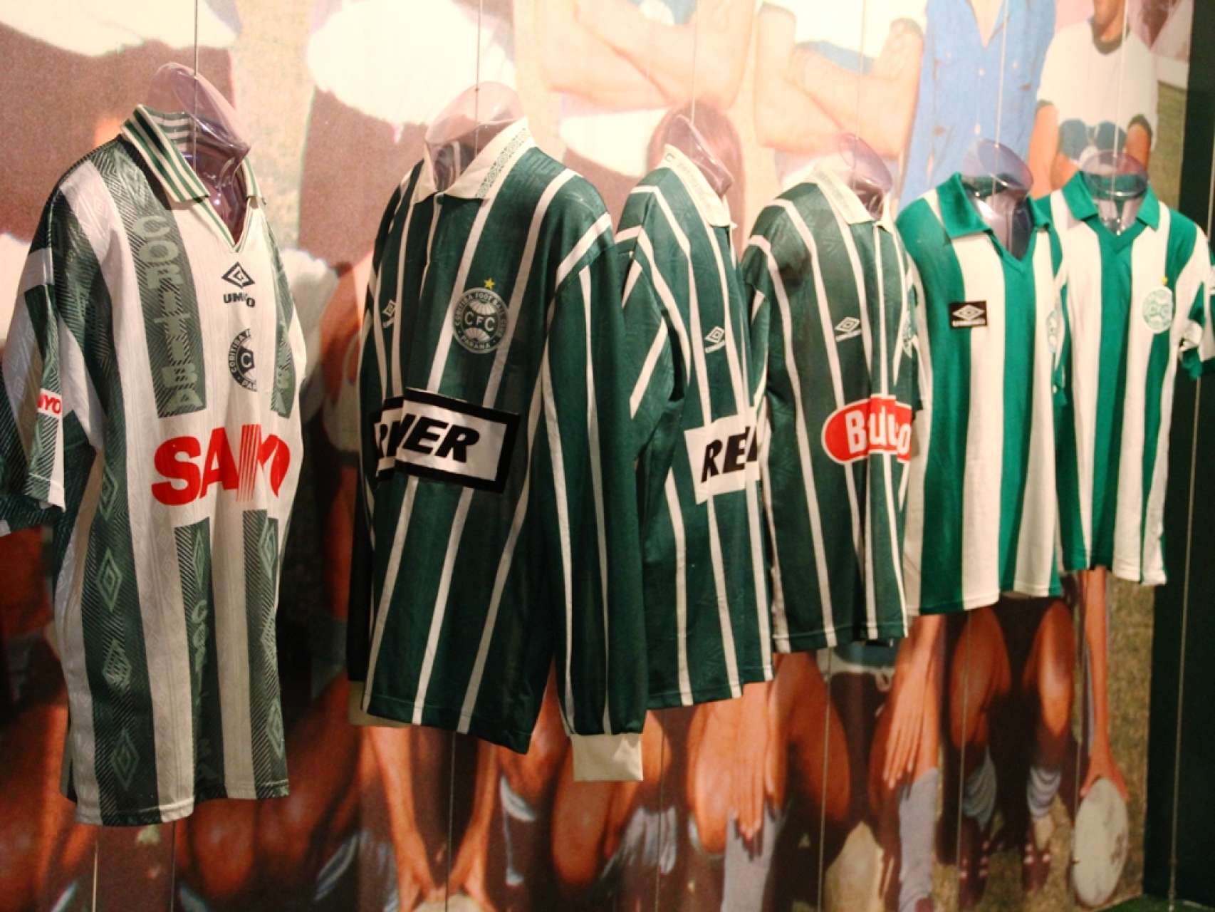 Conhe�a a hist�ria da camisa II no Memorial