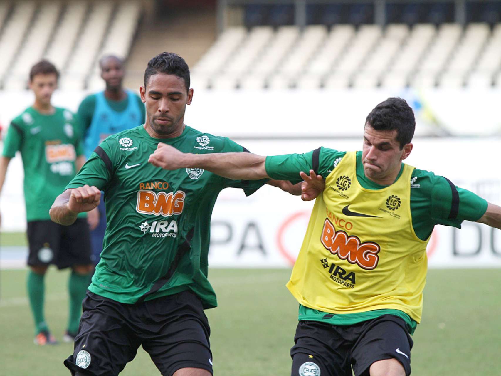 Eltinho: 