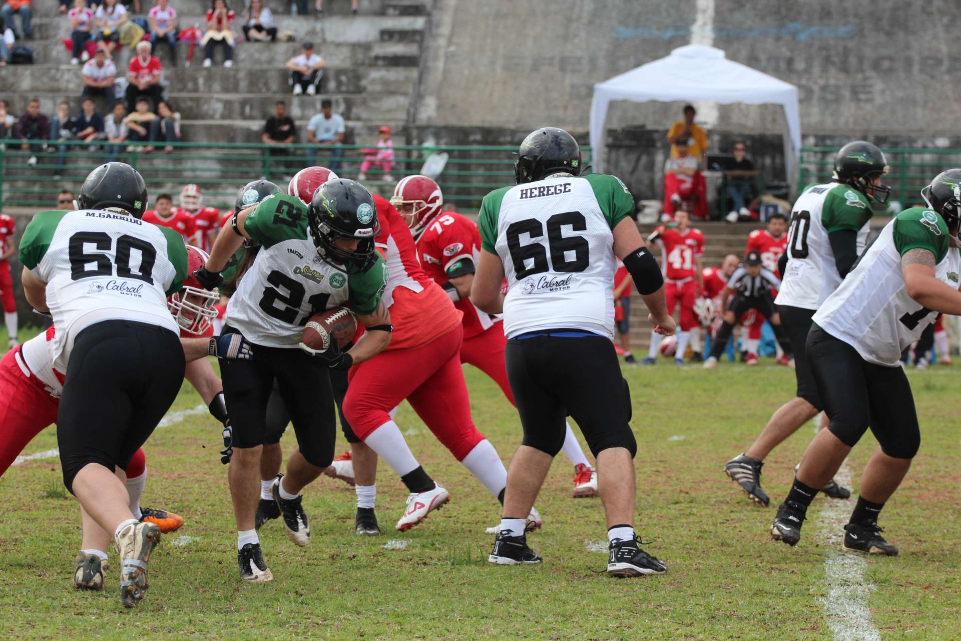 Croco x Istep�s na semifinal