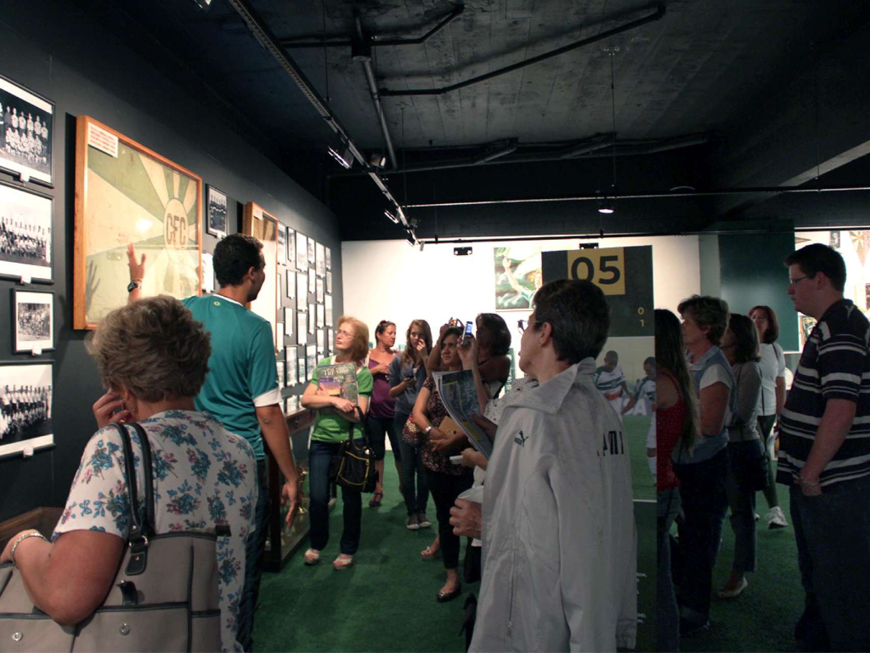 Exposi��o homenageia Tcheco no Memorial