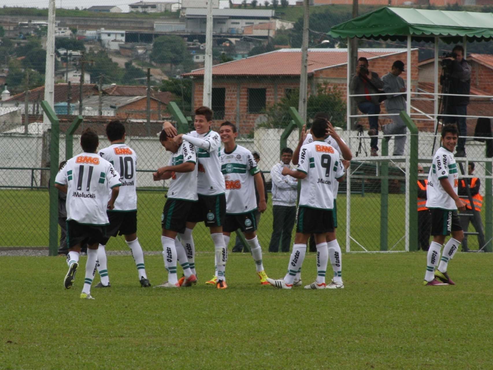 Coxa Sub-17 se classifica para a semifinal do Paranaense