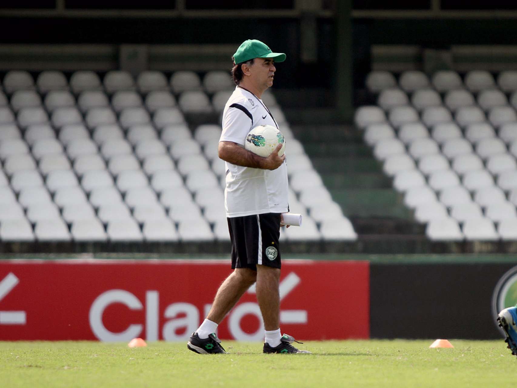 Coxa se prepara para estreia na Sul-Americana