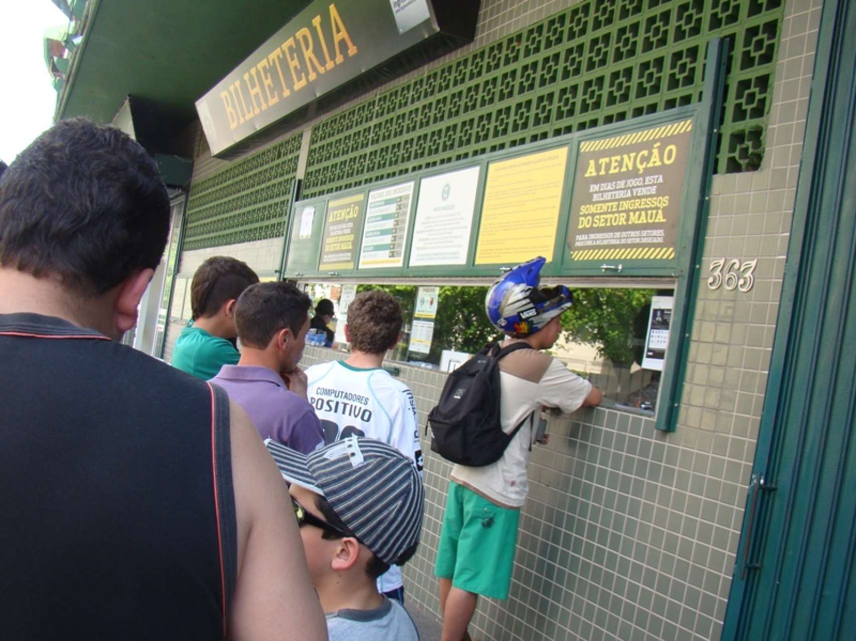 Torcida alviverde inicia compra de ingressos para decis�o