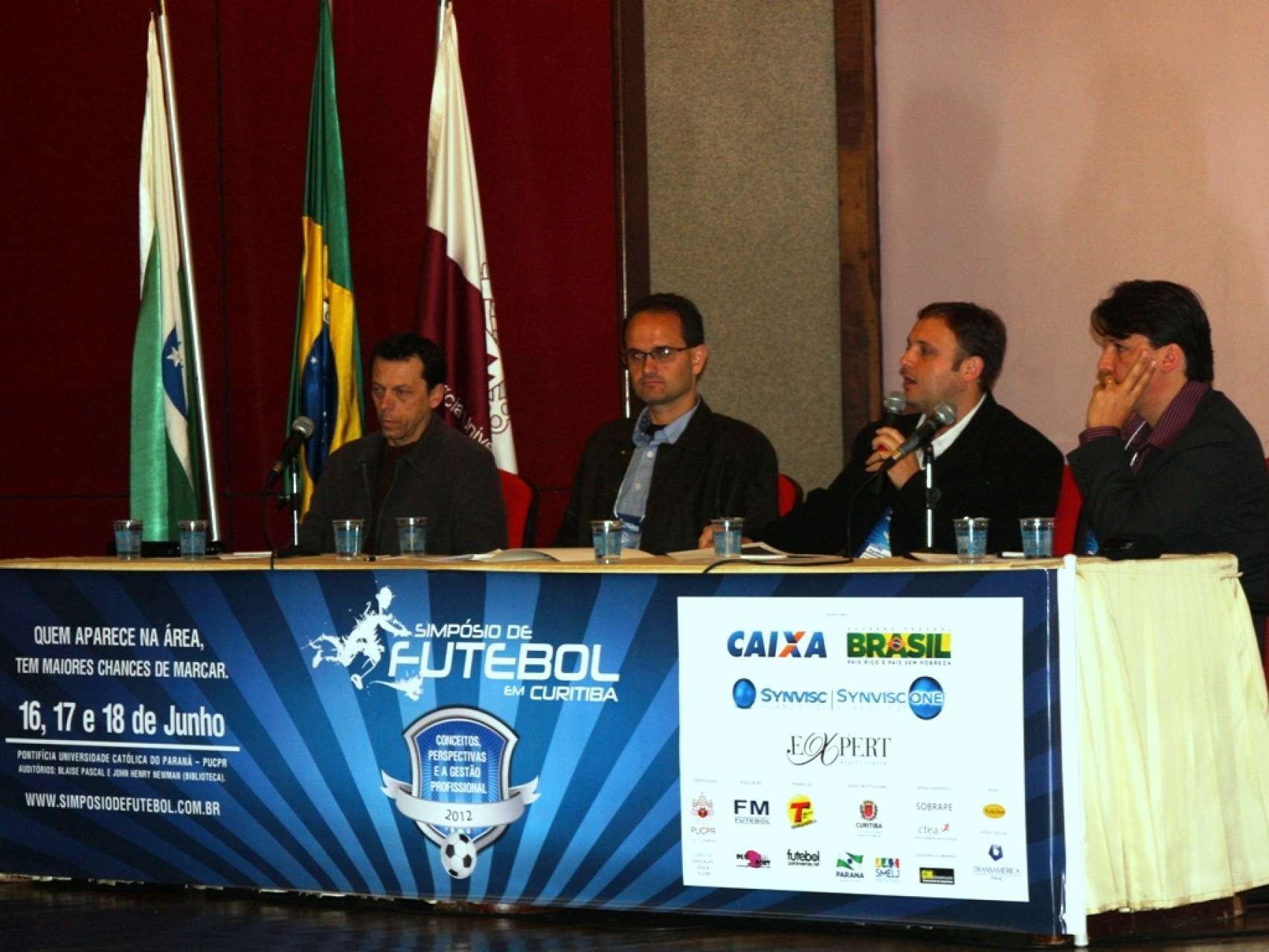 Processo de transi��o de atletas � tema de debate