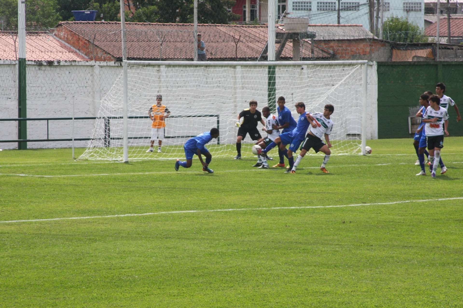 S�bado movimentado