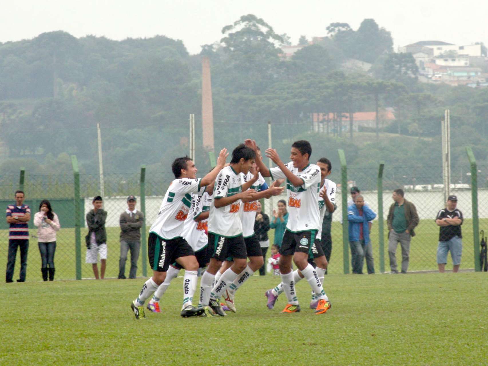 Coxa vence Atle-Tiba Sub-15 fora de casa