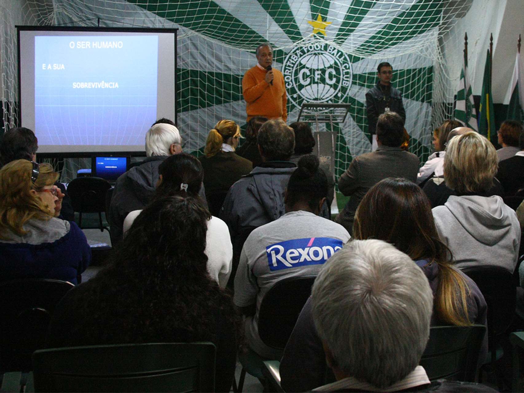 Come�ou a SIPAT do Coritiba