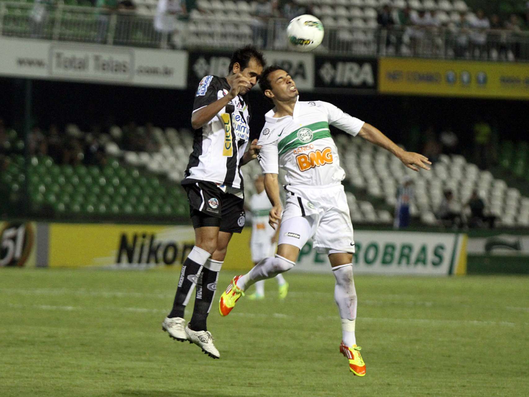 Coxa joga �s 21h50 na Copa do Brasil