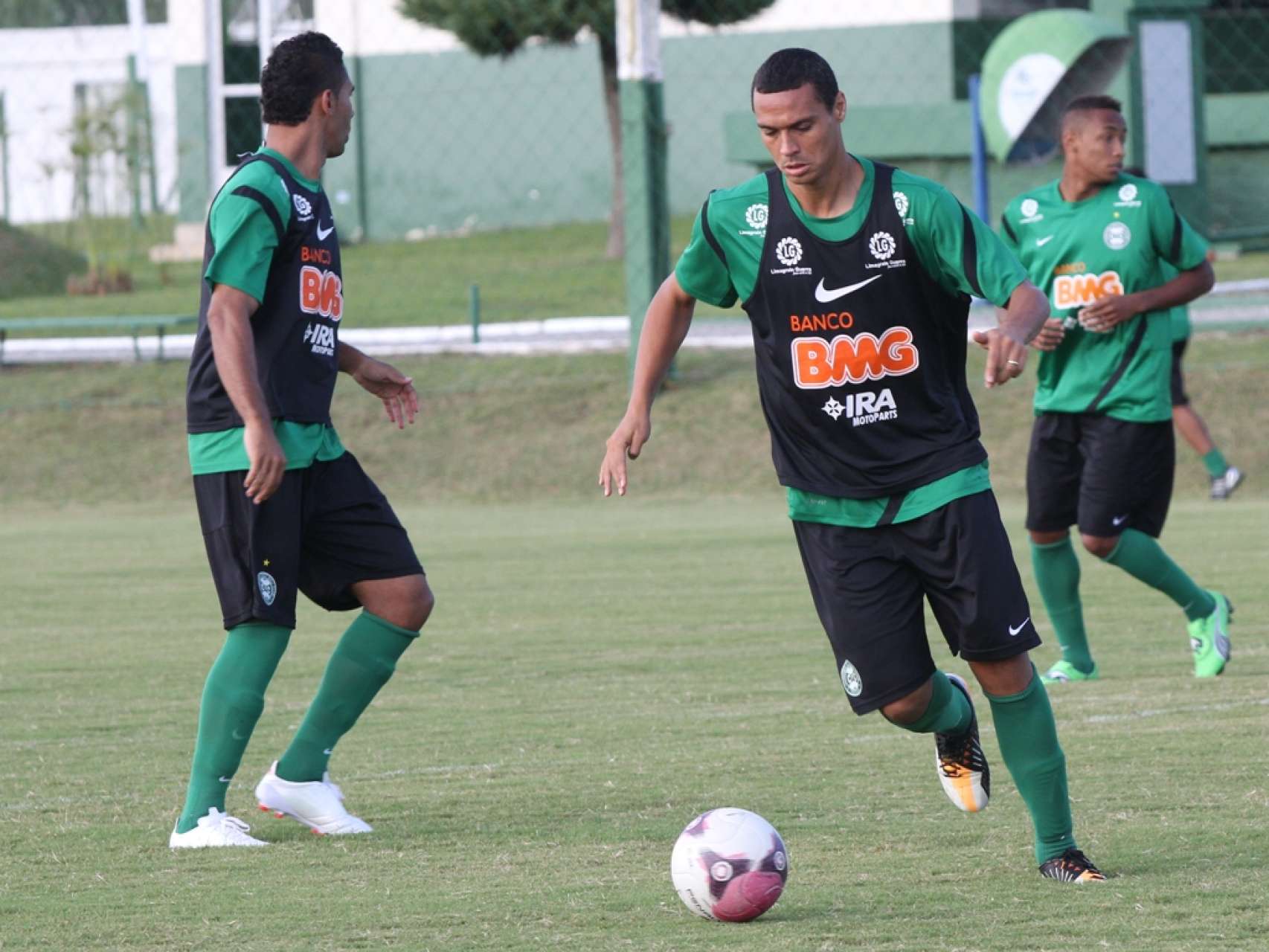 Coxa projeta partida diante do Rio Branco