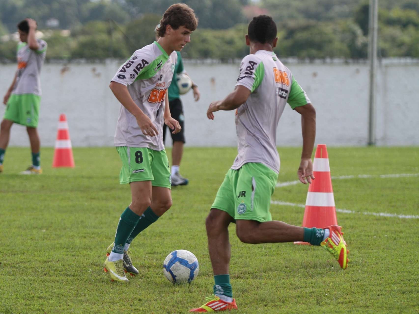 Coxa inicia busca do t�tulo estadual de juniores
