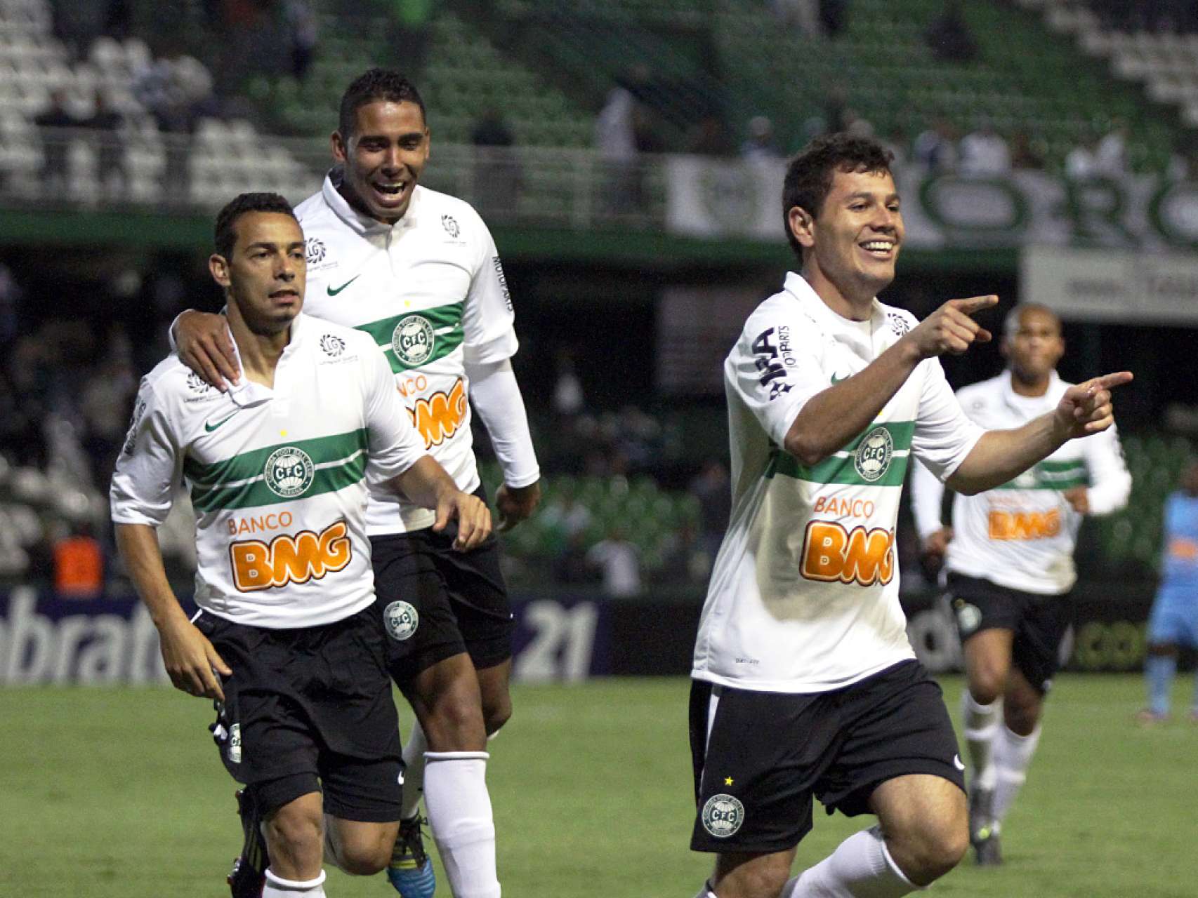 Fotos: Coritiba 1x0 Londrina