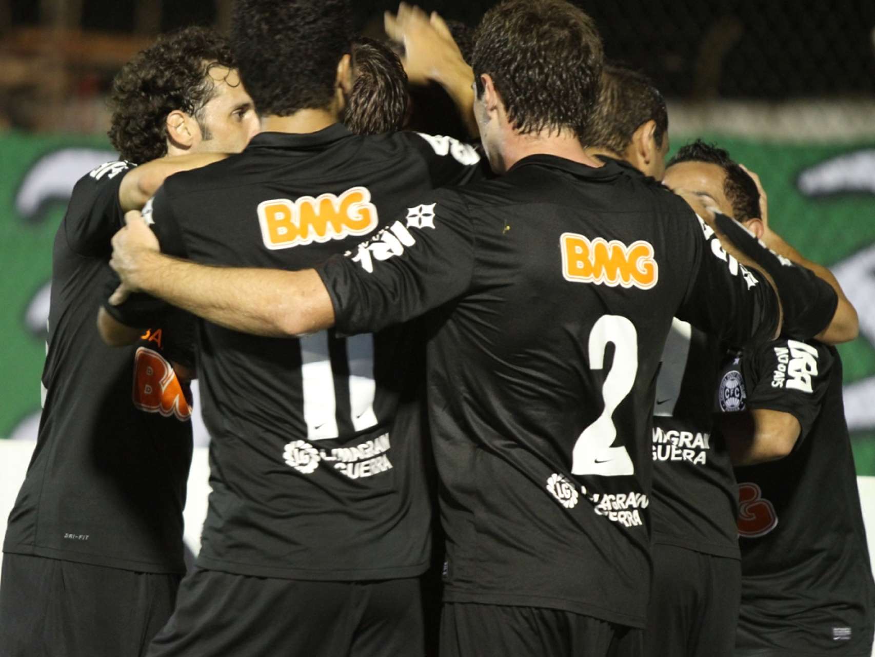 N�meros entre Coritiba x Nacional-AM