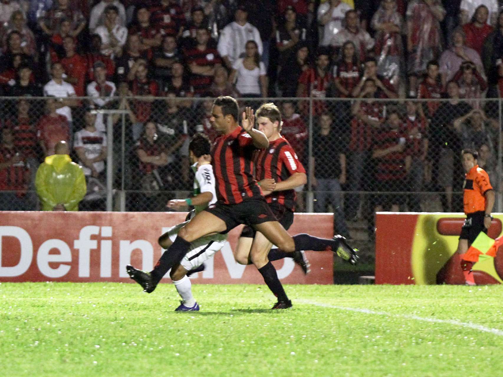 Fotos: Atl�tico-PR x Coritiba