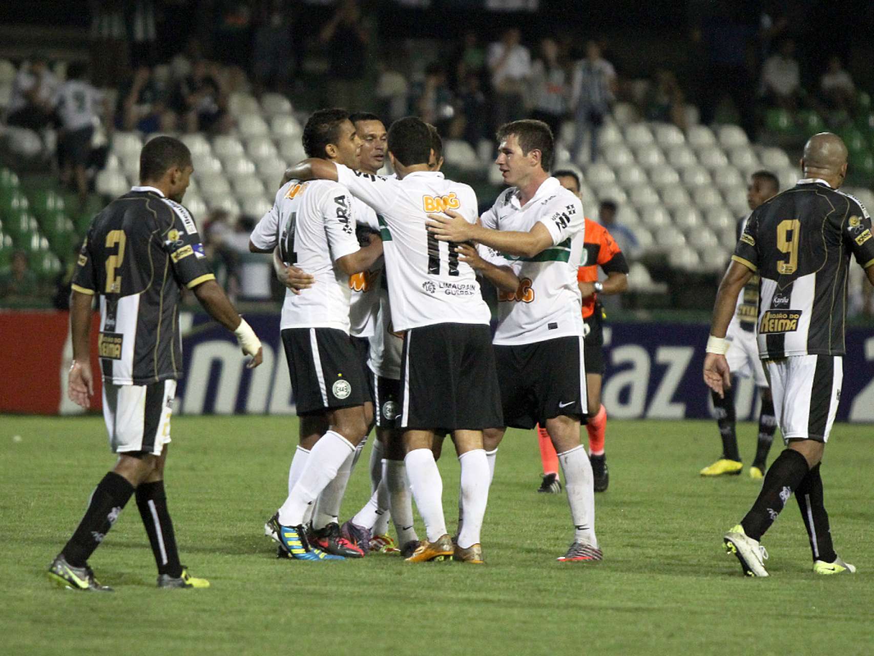Fotos: Coritiba 4x1 Oper�rio