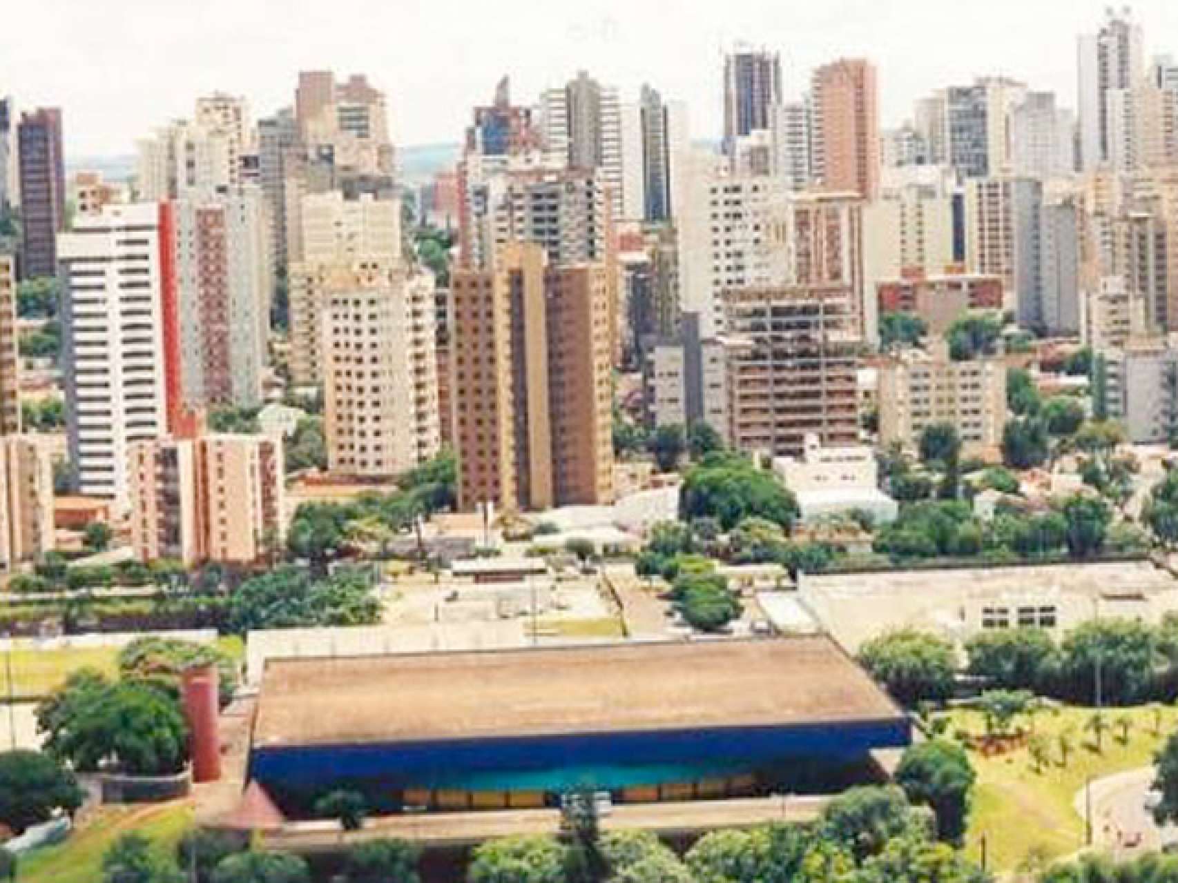 Londrina recebe o Coritiba