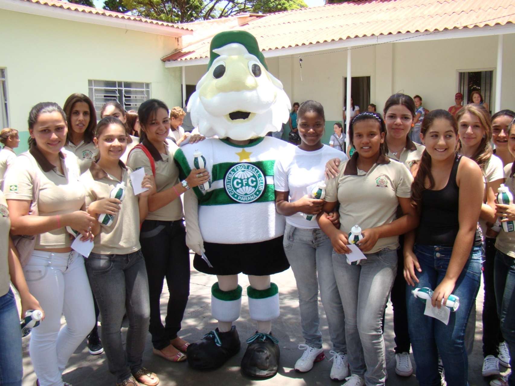 Coritiba Retribui em Paranava�