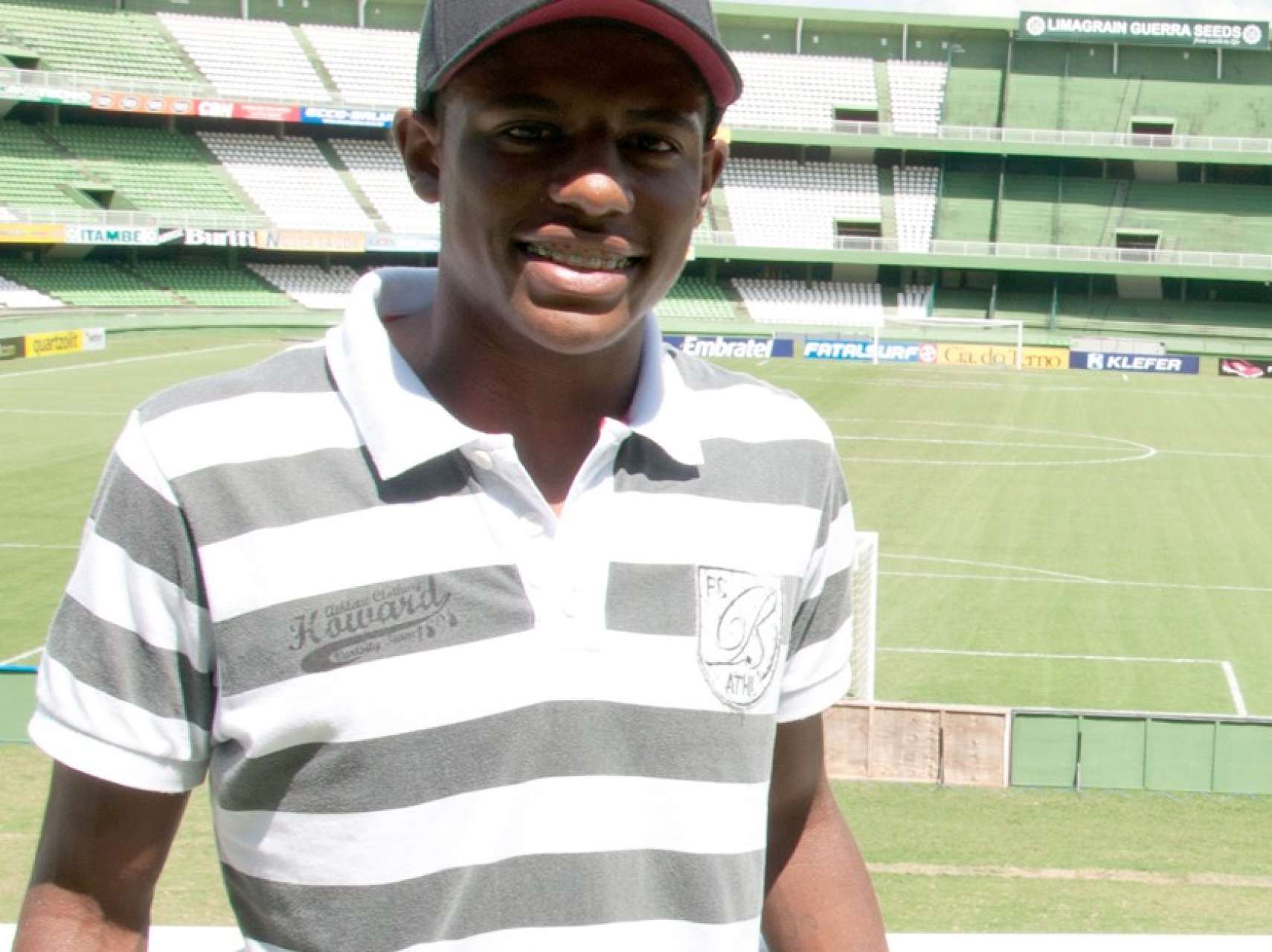 Coxa mais uma vez na Sele��o Brasileira Sub-17