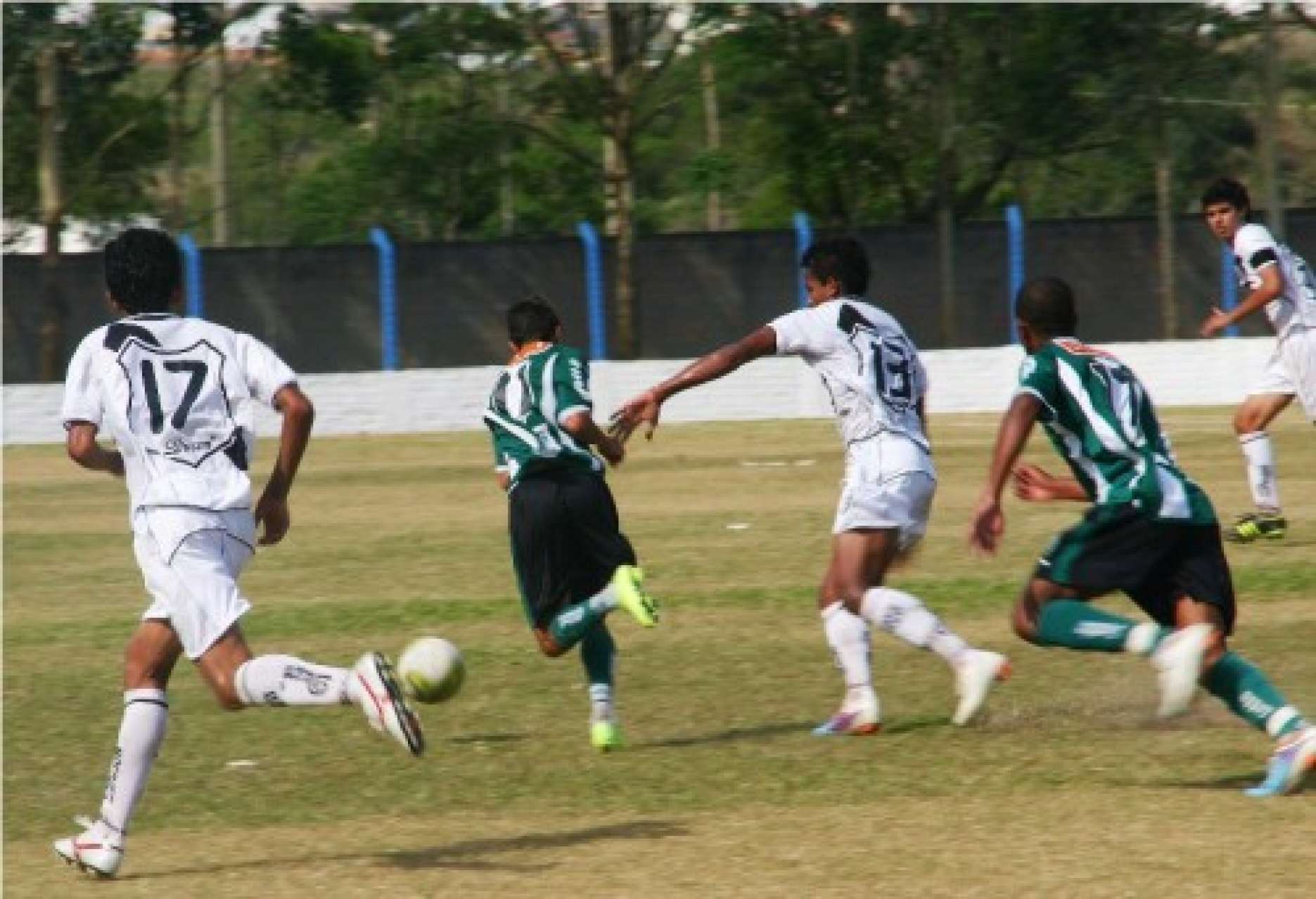 Coxa chega as quartas-de-final na SC Cup