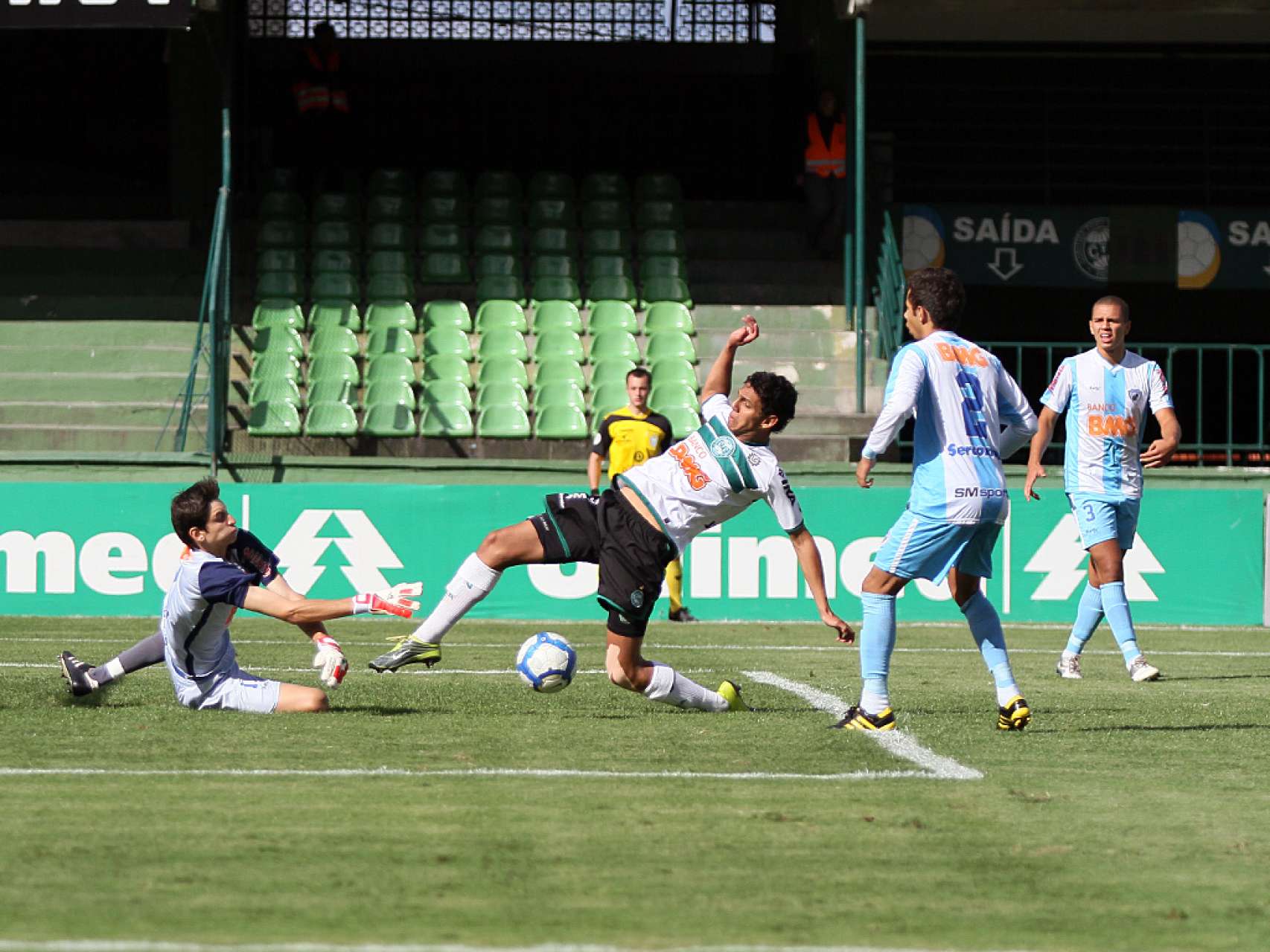 Empate no sub-18
