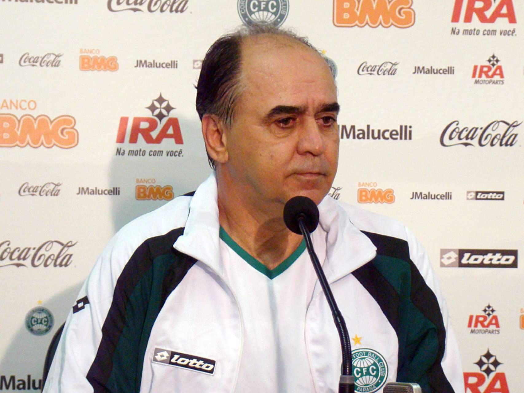 Treinador analisa a partida