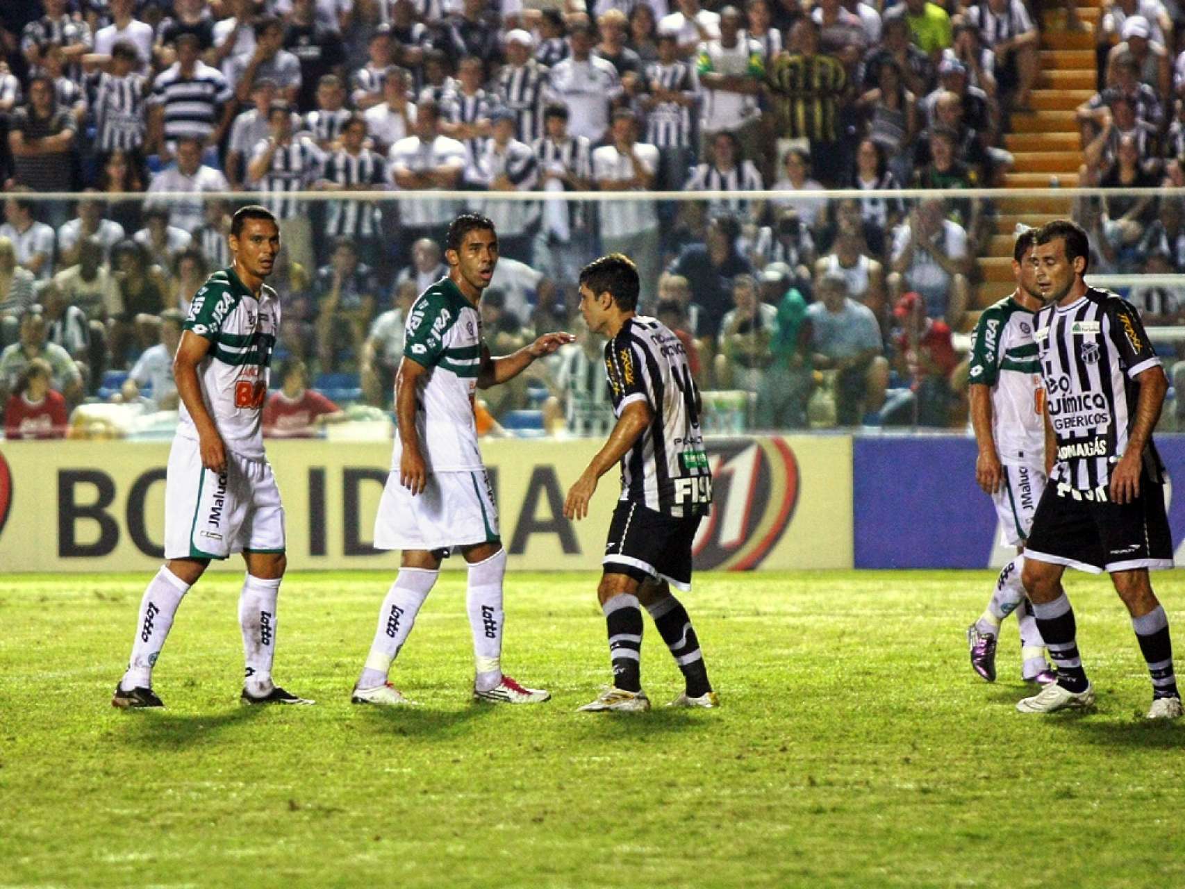Coxa e Cear� pela 26� rodada
