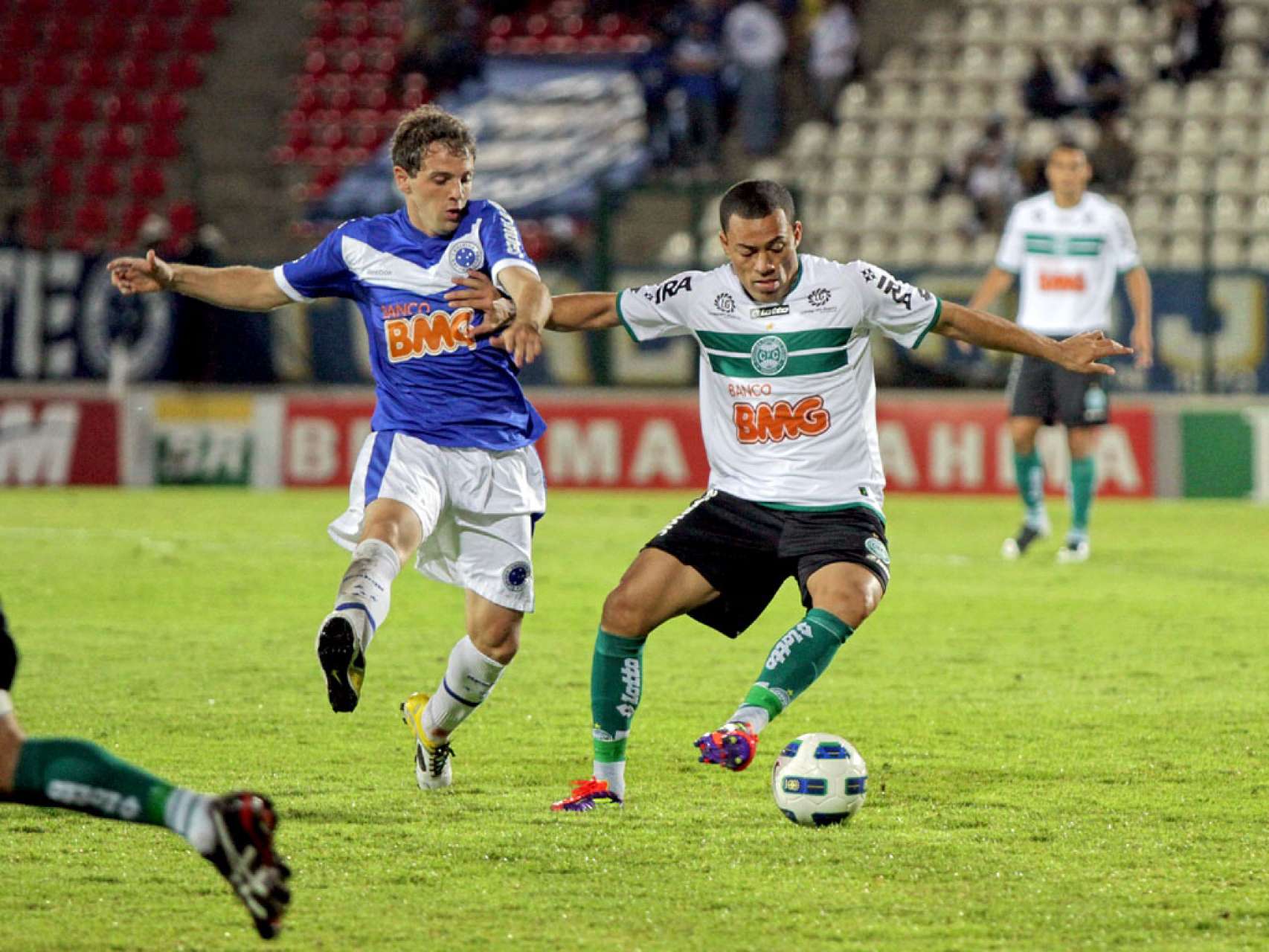 N�meros entre Coritiba e Cruzeiro