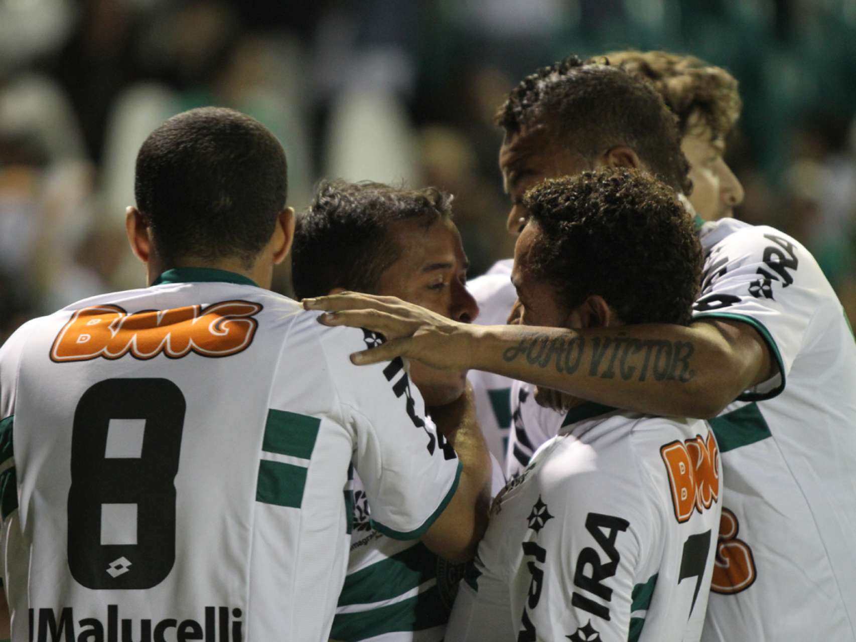 Coxa passa pelo Fluminense