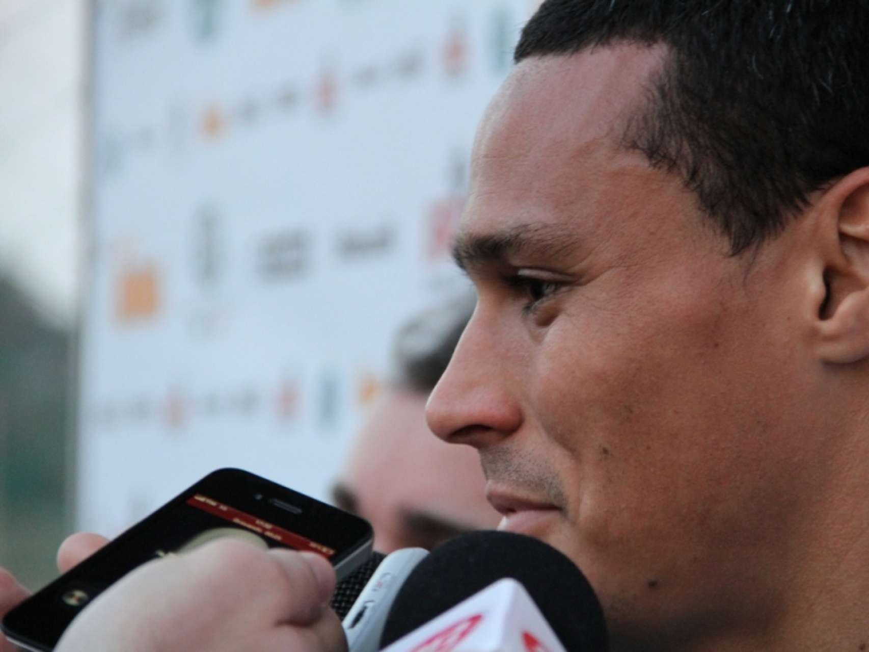 Emerson valoriza equipe
