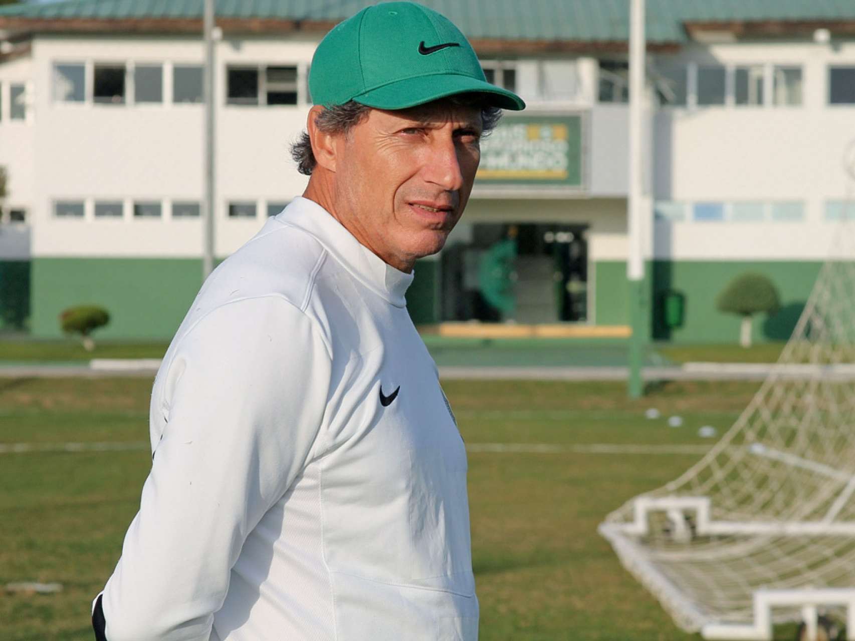 Pracidelli comemora t�tulo com a Sele��o