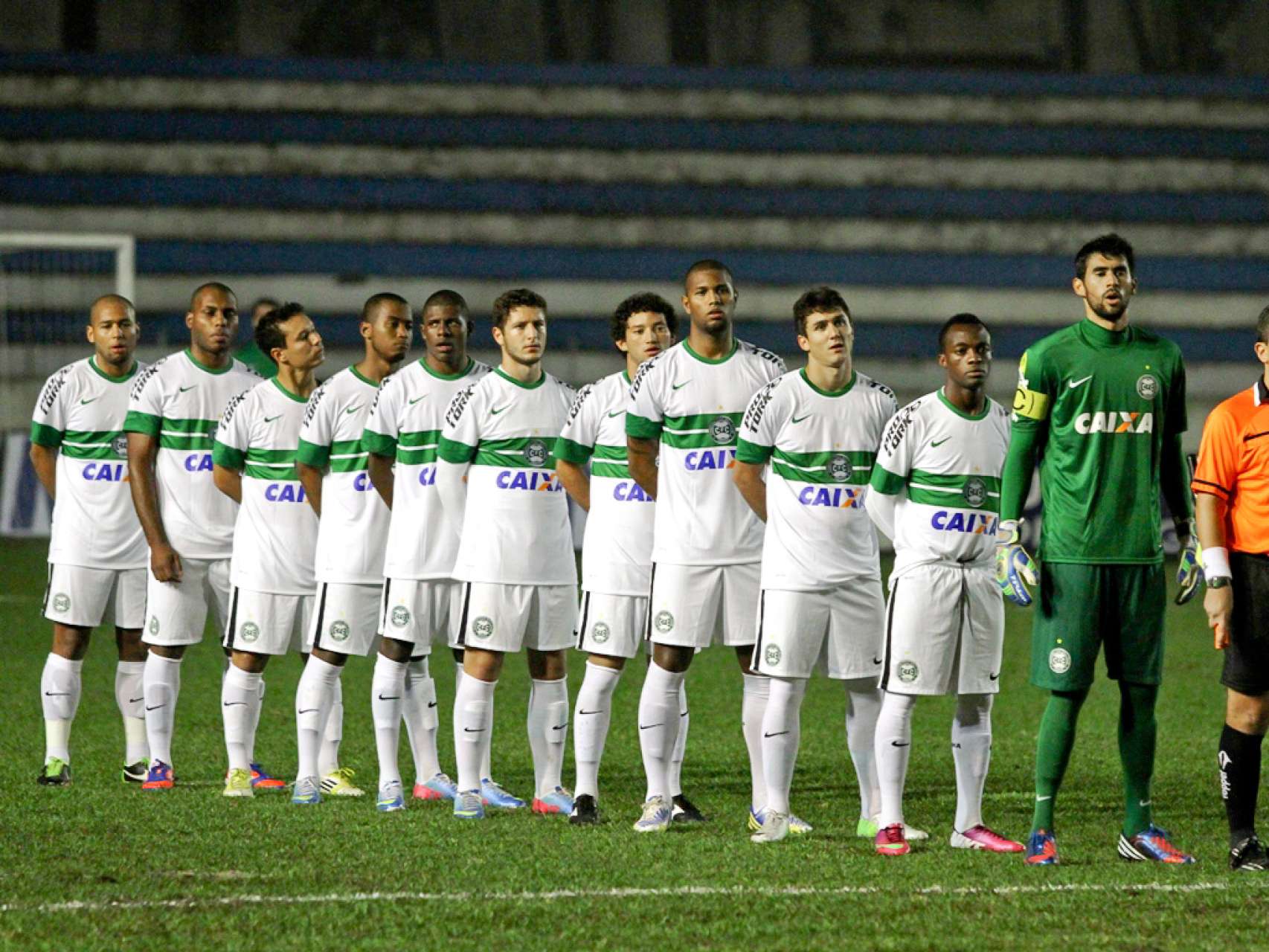 Galeria Coxa: Taubat� 0x1 Coritiba