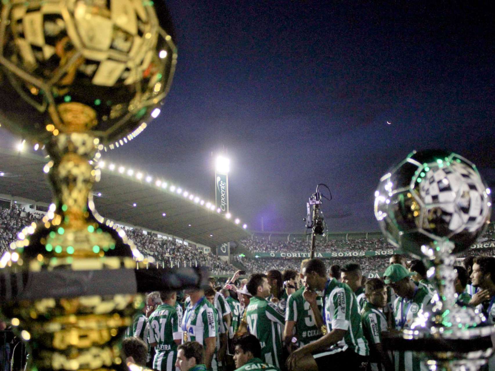 Galeria Coxa: Fotos antes e depois da final 