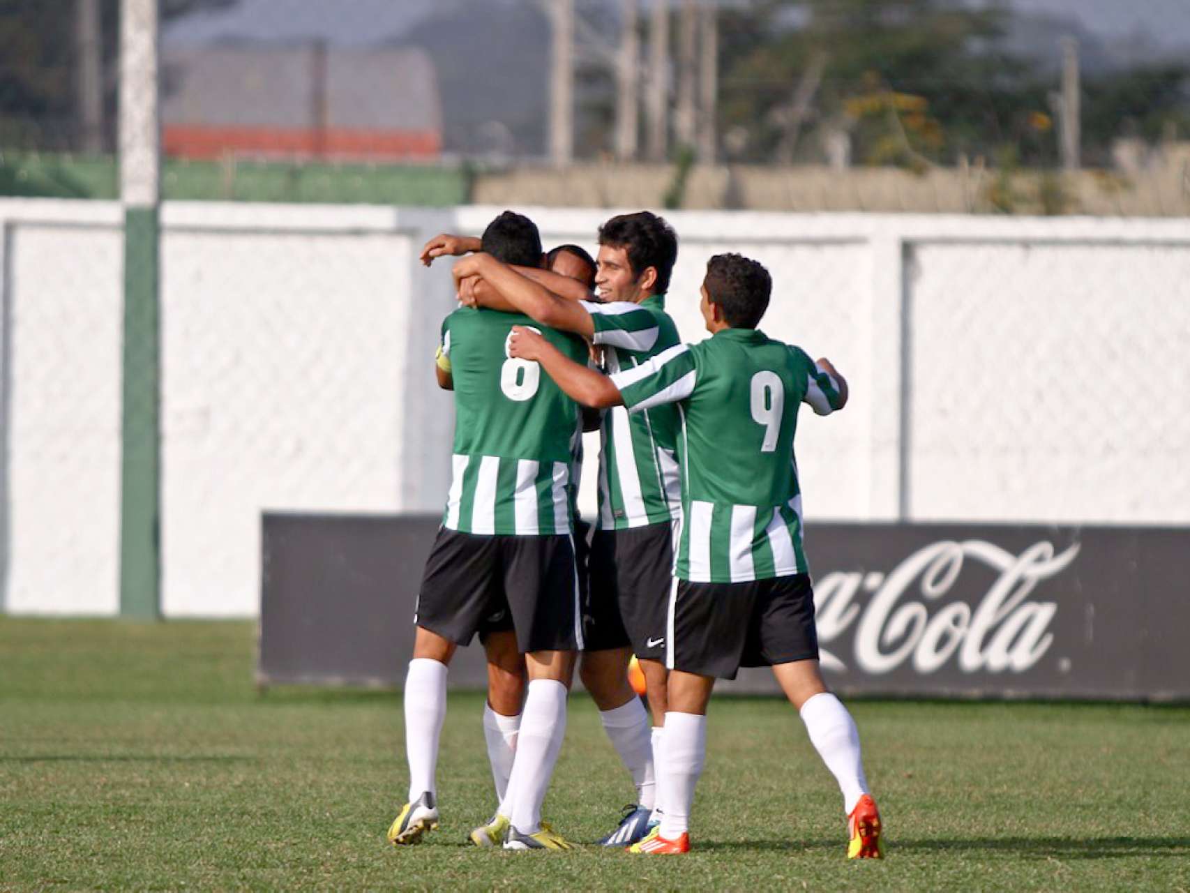 Sub-20 vence Para-Tiba