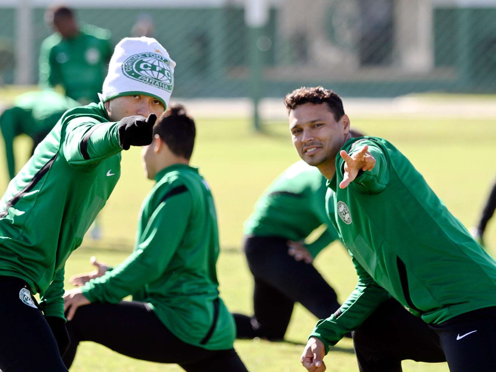 Keirrison e Emerson seguem em reta final de recupera��o