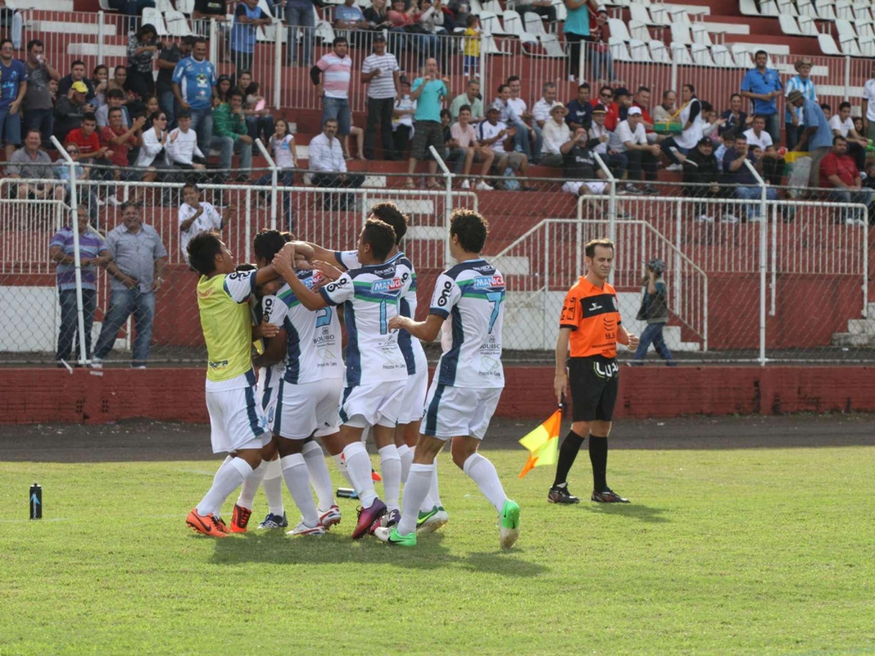 Foz vence na S�rie Prata