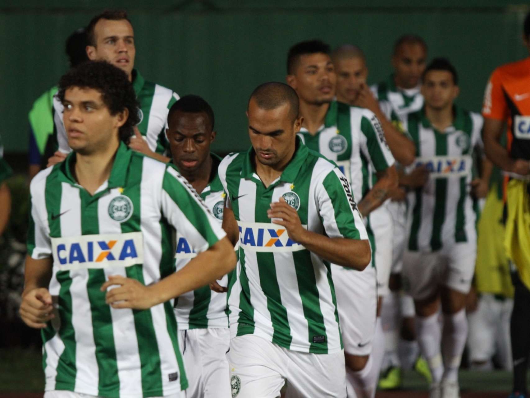 Coxa busca segunda vit�ria em Goi�nia
