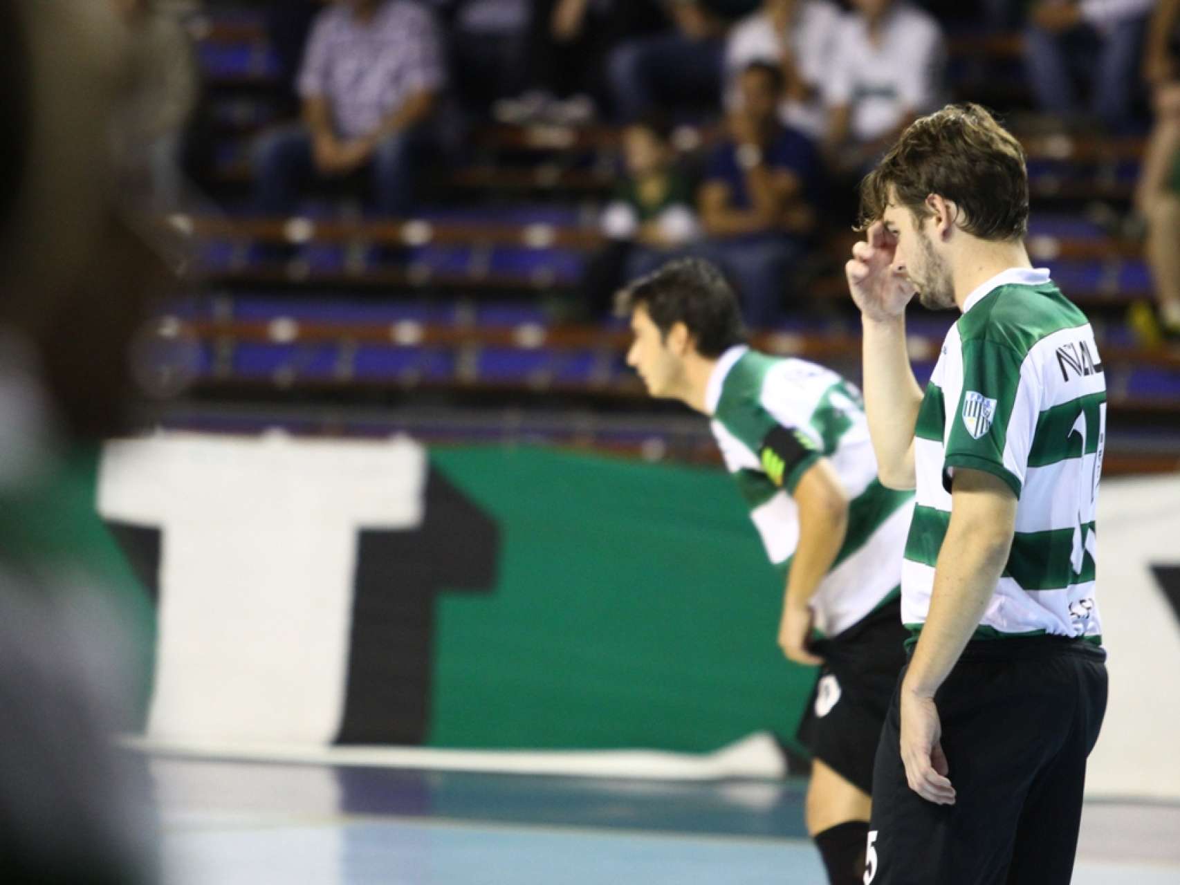 Coxa Futsal treina forte no feriado