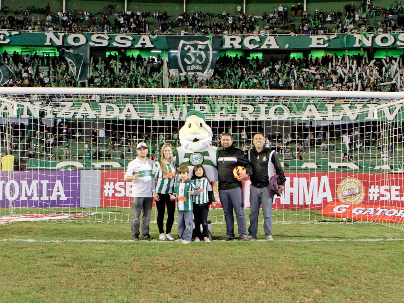 S�cios t�m momento de jogador no Couto
