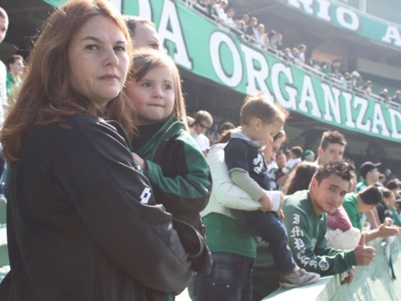 Cinco s�cios VIPs no treino