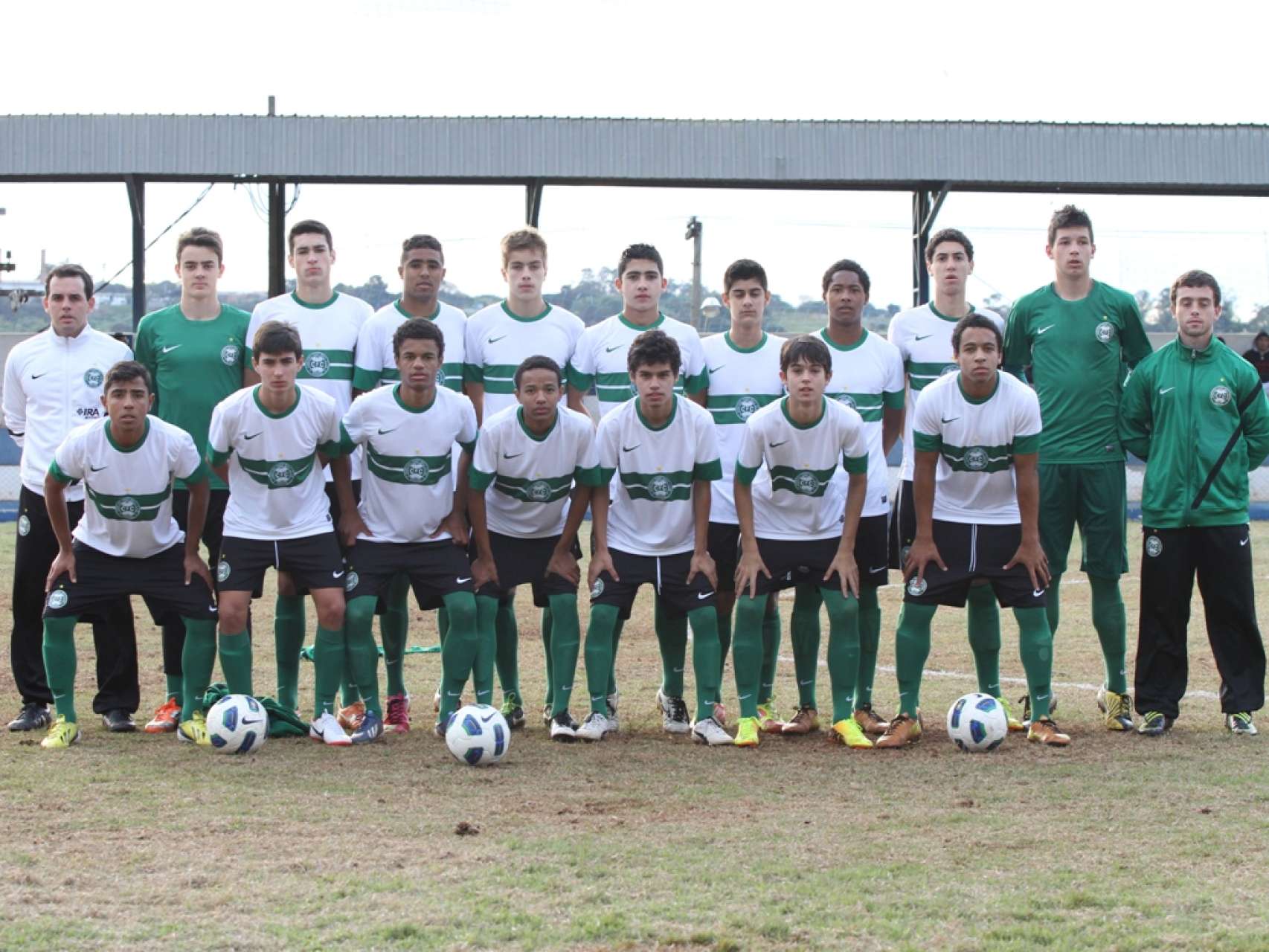 Coxa Sub-15 � derrotado em Laranjal Paulista