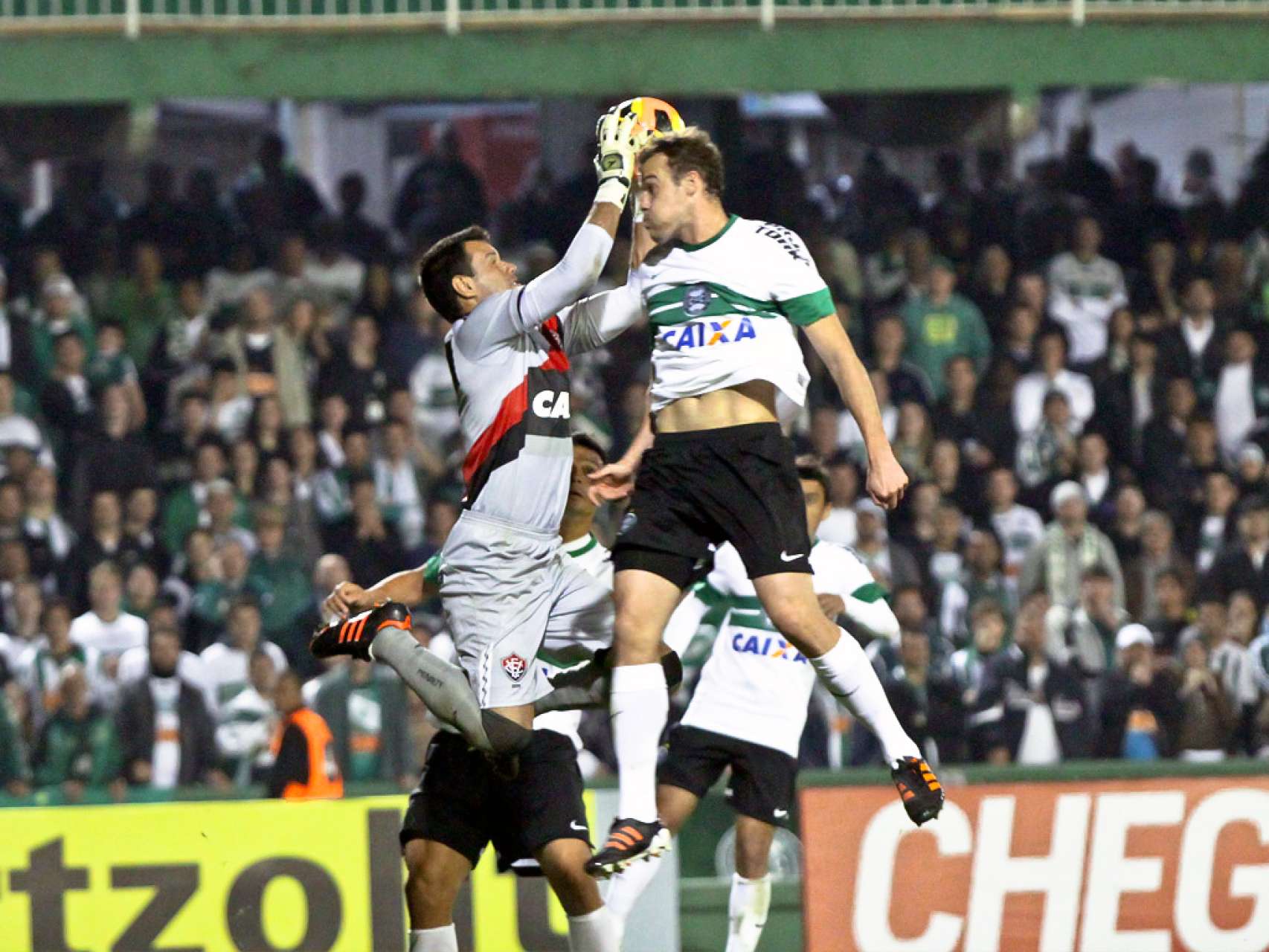 Galeria Coxa: Coritiba 1�1 Vit�ria