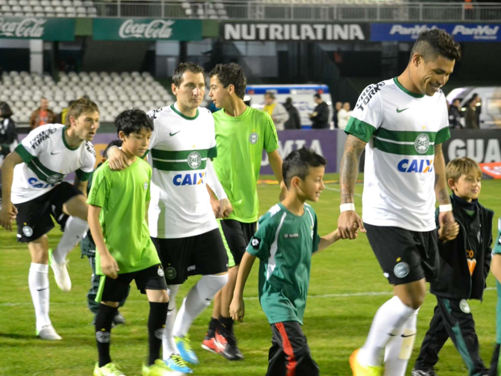 Mascotinhos para Coritiba x Vasco