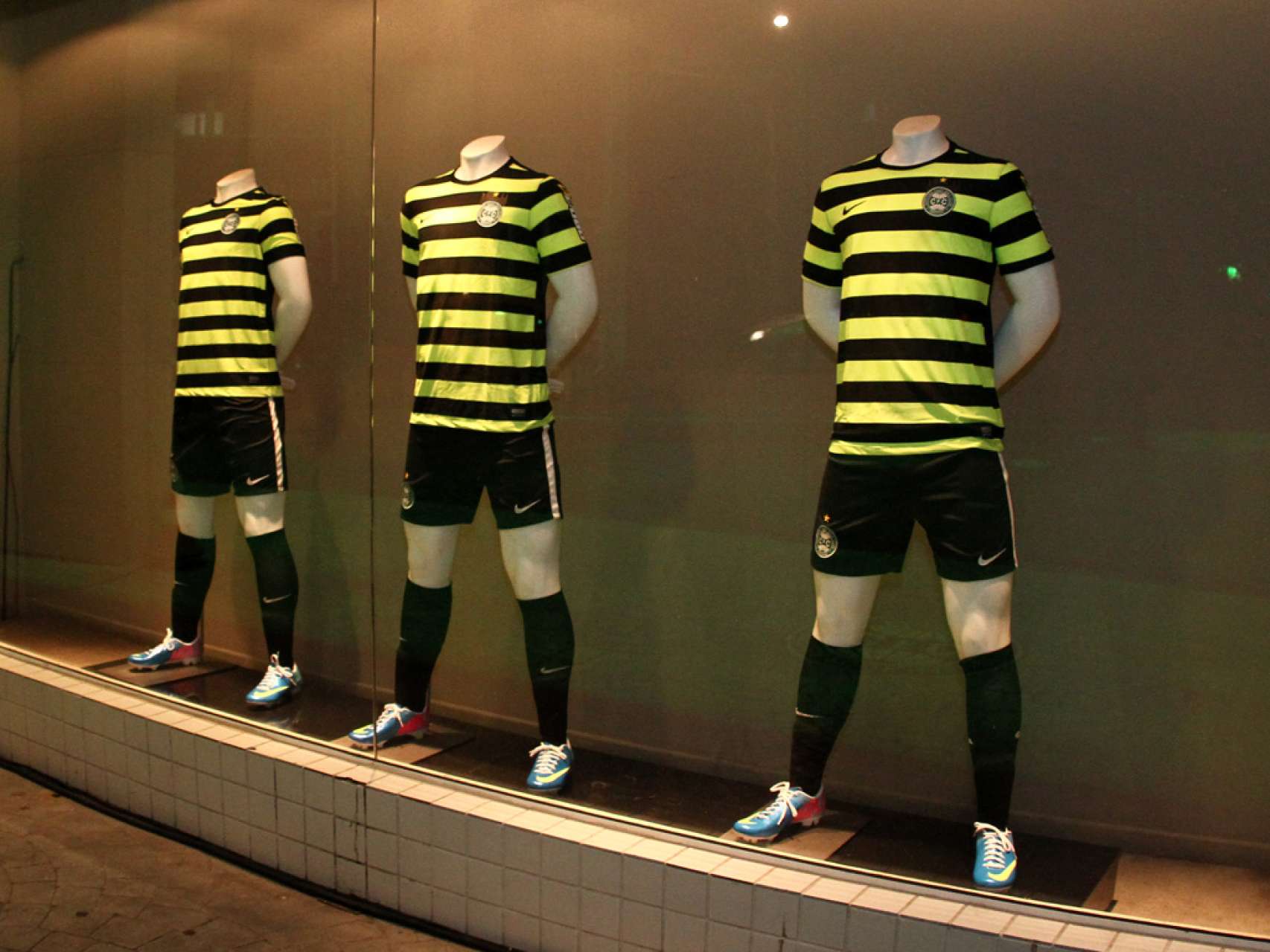 Camisa Green Hell � sucesso de vendas