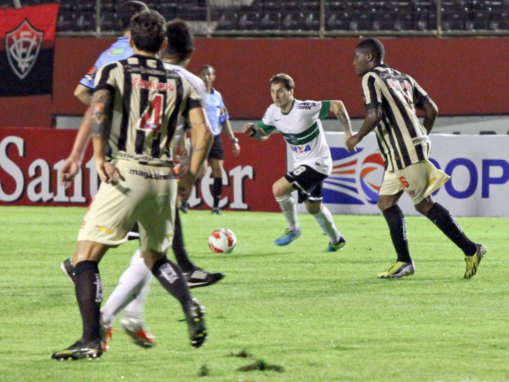 Galeria Coxa: primeiro jogo na Sul-Americana 2013