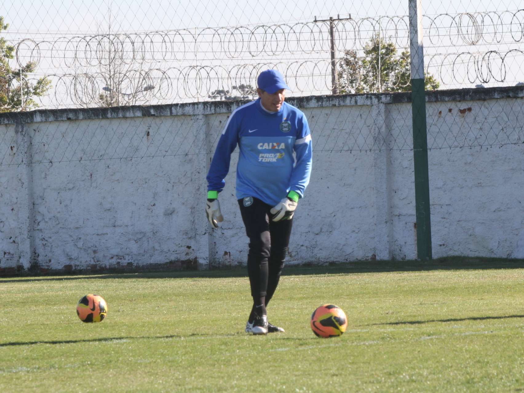 Ap�s vit�rias, Pracidelli integra grupo em Minas